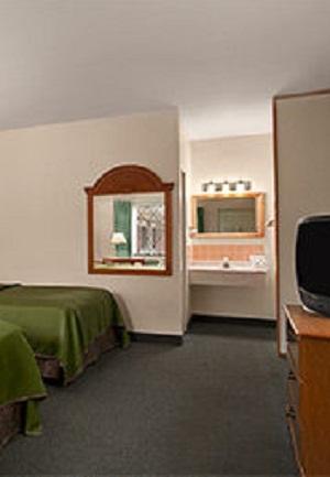 Travelodge By Wyndham Bedford Szoba fotó