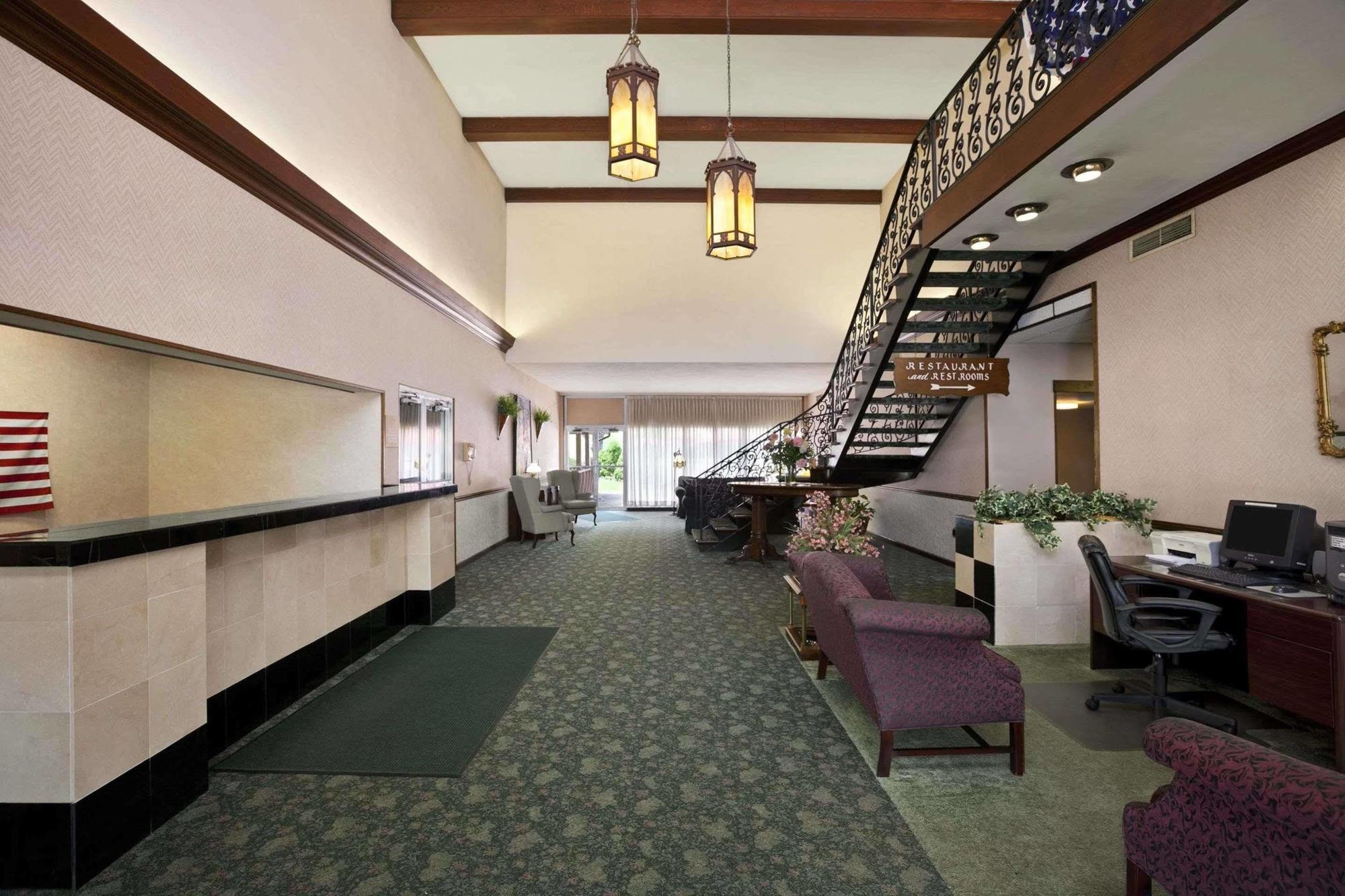 Travelodge By Wyndham Bedford Kültér fotó